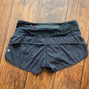 Lululemon short running shorts